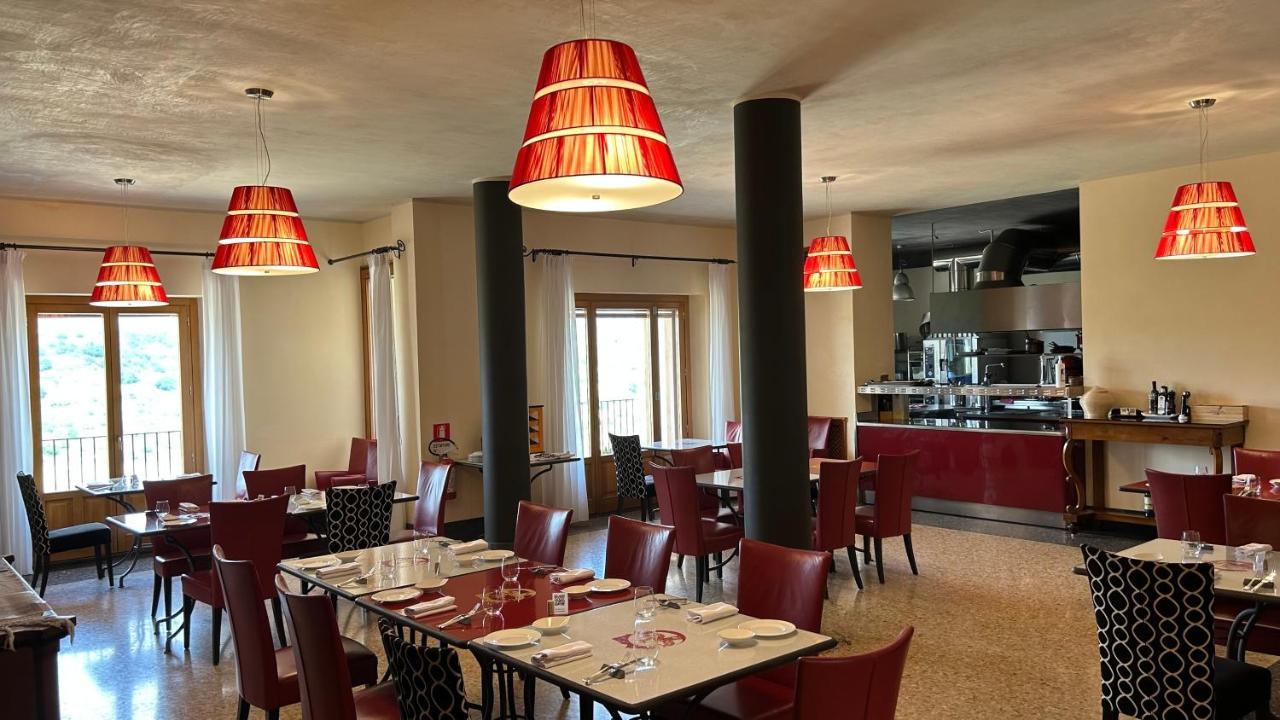 Locanda Gulfi 끼아라몬떼굴피 외부 사진