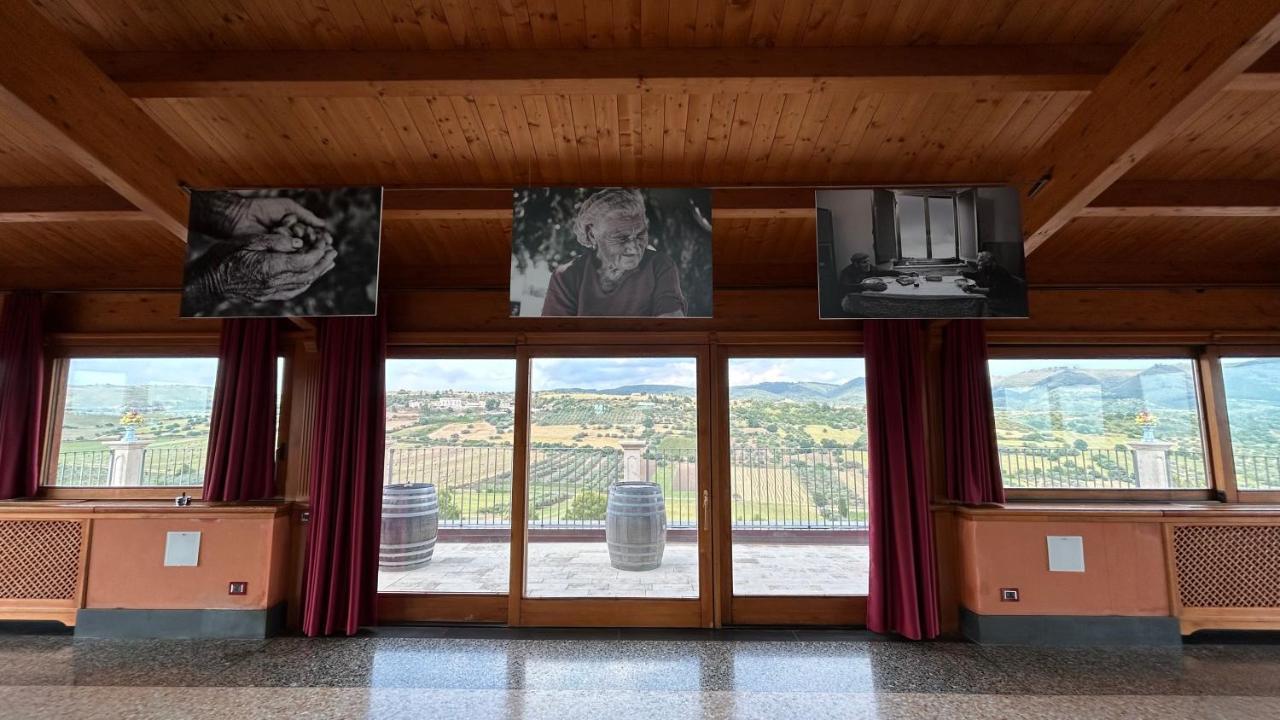 Locanda Gulfi 끼아라몬떼굴피 외부 사진